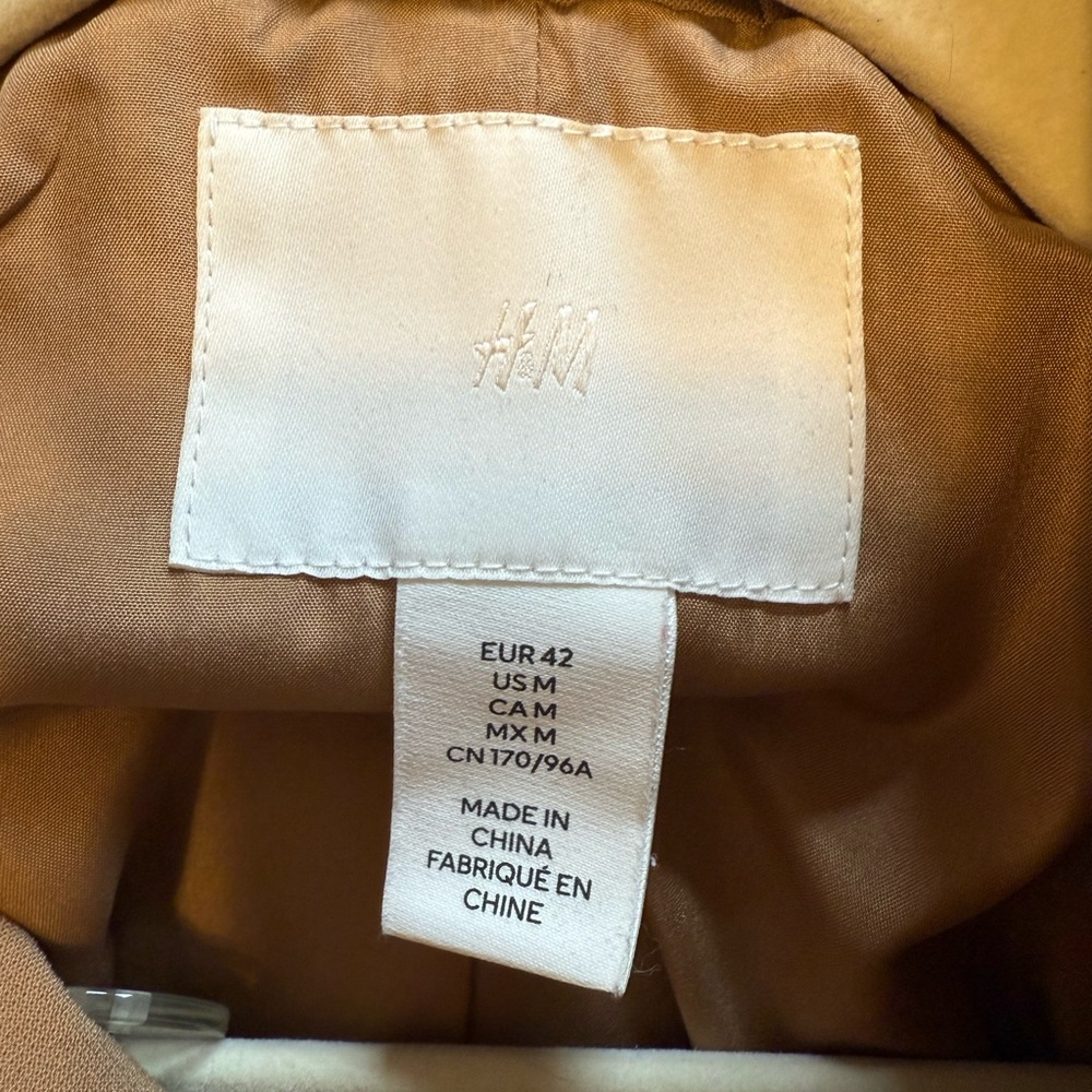 H&M Women’s Trench Coat - Picture 3 of 4